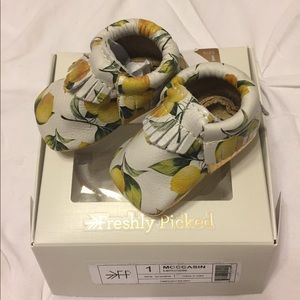 Freshly Picked Baby Girl Moccasins Size 1